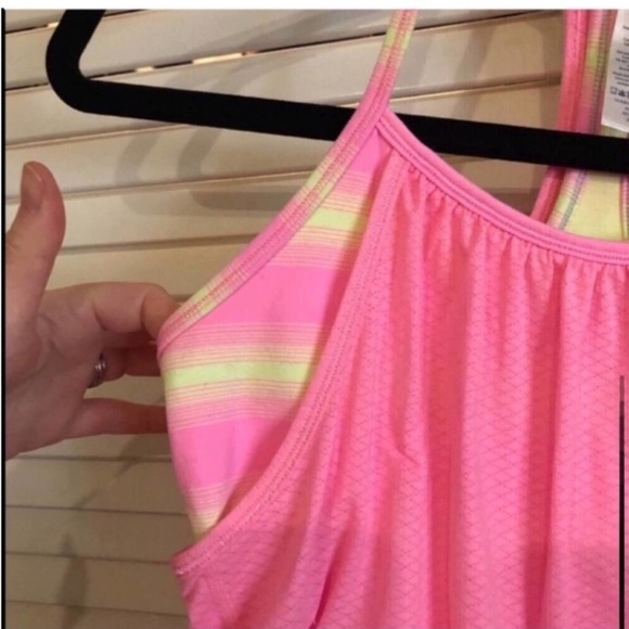 Ivivva Pink Workout Top with Built in Bra - Picture 4 of 4